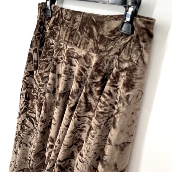 Urban Outfitters Silence + Noise Willa Crushed Velvet Skirt Brown Womens Sz XS - Picture 9 of 12